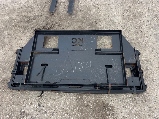 NEW 60IN. FORK FRAME W/ 42IN. FORKS SKID STEER ATTACHMENT