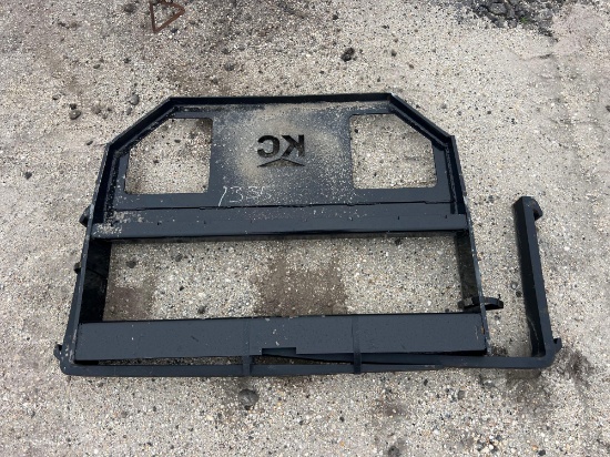 NEW 45IN. FORK FRAME W/ 42IN. FORKS SKID STEER ATTACHMENT
