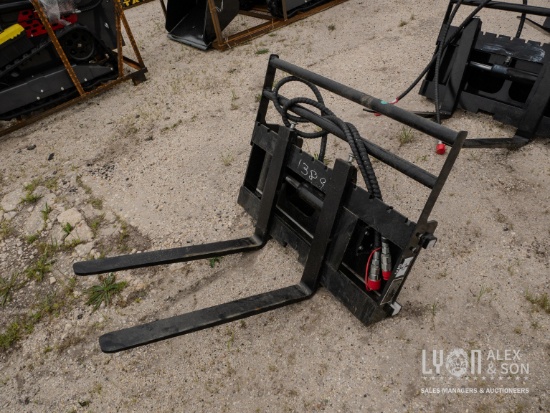 NEW GIYI GY-CYHC SIDE SHIFT FORK MINI TRACK LOADER ATTACHMENT