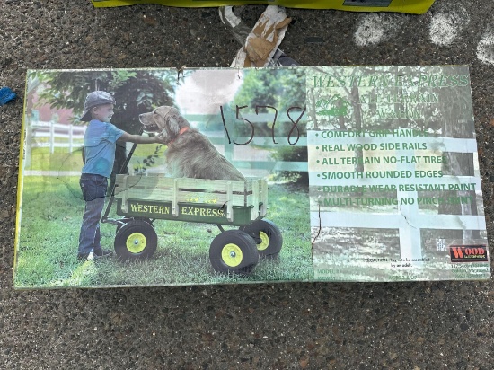 WAGON- CHILDRENS ALL TERRAIN FARM WAGON - GREEN NEW SUPPORT EQUIPMENT