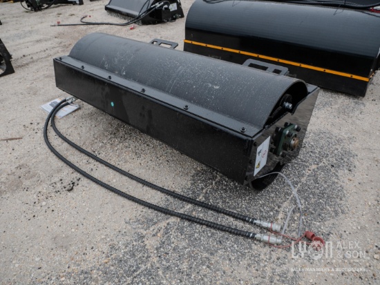 NEW GIYI GY-VR59 ROLLER SKID STEER ATTACHMENT