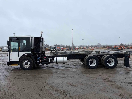 VIRTUALLY NEW 2025 DENNIS EAGLE PROVIEW DUAL STEER CAB & CHASSIS powered by Cummins L9 diesel