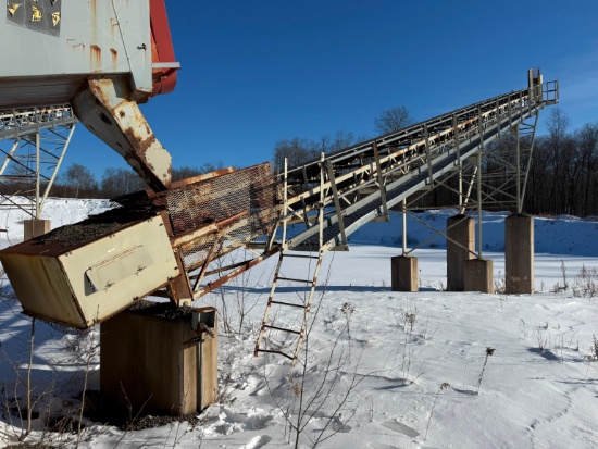 ECHO 24IN. X 80FT. INCLINED TRUSS STACKING CONVEYOR CONVEYORS & STACKER with catwalk, electric
