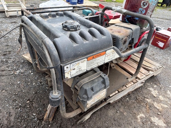 NORTHSTAR 8000PSI GENERATOR SUPPORT EQUIPMENT powered by Honda gas engine.