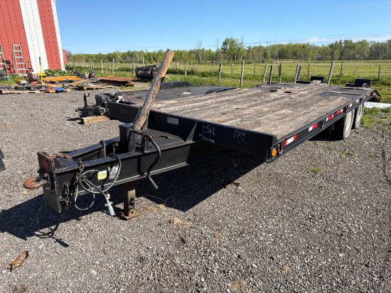 2007 TRAILKING 25FT. TAGALONG TRAILER VN:1TKC026247B077205 equipped with 25ft. deck, fold-up ramps,