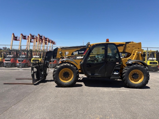 2017 CAT TL642D TELESCOPIC FORKLIFT SN:ML800743 4x4, powered by Cat diesel engine, equipped with
