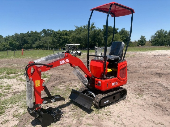 NEW SDLANCH ME15 HYDRAULIC EXCAVATOR powered by gas engine, equipped with OROPS, front blade, rub...