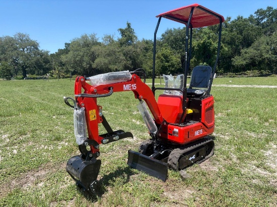 NEW SDLANCH ME15 HYDRAULIC EXCAVATOR powered by gas engine, equipped with OROPS, front blade, rub...