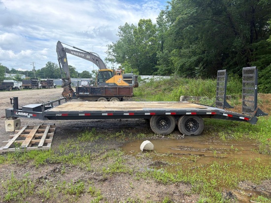 2024 LAMAR F8022027 TAGALONG TRAILER VN:5RVF82023RP126640 equipped with 22ft. x 8ft. deckover wood