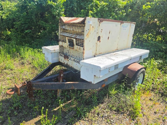 INGERSOLL RAND 175 AIR COMPRESSOR 175 CFM powered by diesel engine, equipped with 175CFM, trailer