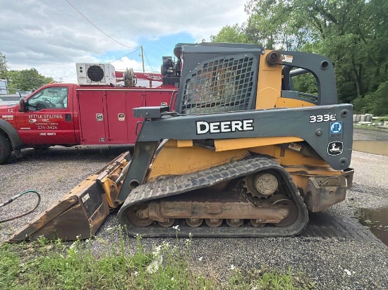 JOHN DEERE 333E RUBBER TRACKED SKID STEER SN:1T0333EMADE248666 powered by John Deere diesel engine,