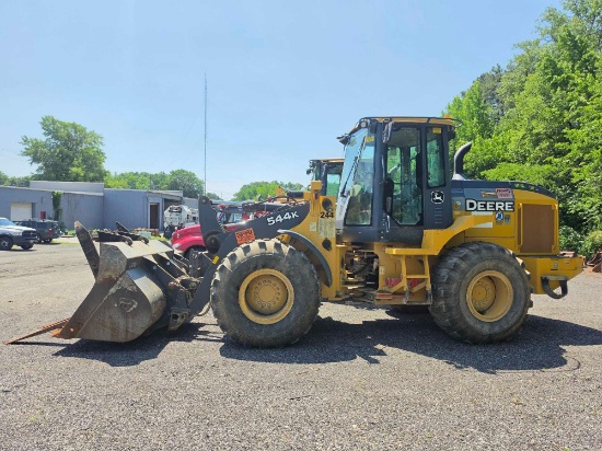 2016 JOHN DEERE 544K RUBBER TIRED LOADER SN:1DW544KZJGF676266 powered by John Deere diesel engine,