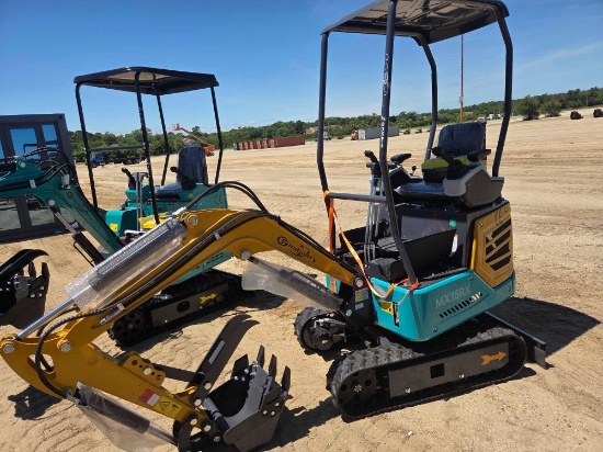NEW CFG MX15RX HYDRAULIC EXCAVATOR powered by RATO gas engine, 13.5HP, equipped with OROPS, front