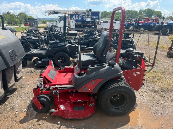 2024 FERRIS ISX3300 COMMERCIAL MOWER powered by gas engine, 40hp, equipped with 60in. Cutting deck,