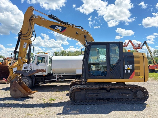2019 CAT 313F HYDRAULIC EXCAVATOR SN:NLG10137 powered by Cat diesel engine, equipped with Cab, air,
