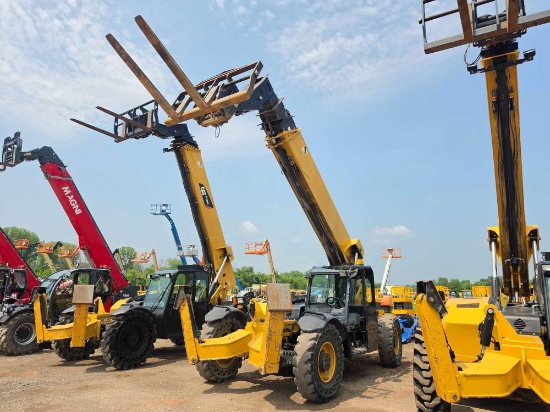 CAT TL1255C TELESCOPIC FORKLIFT SN:01035 4x4, powered by Cat diesel engine, equipped with OROPS,