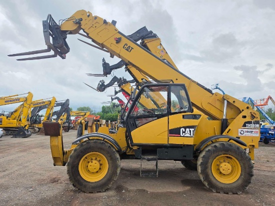 CAT TH580B TELESCOPIC FORKLIFT SN:SLH00633 4x4, powered by Cat diesel engine, equipped with EROPS,