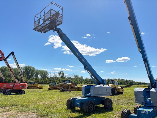 GENIE S60 BOOM LIFT SN:7859 4x4, powered by diesel engine, equipped with 60ft. Platform height,