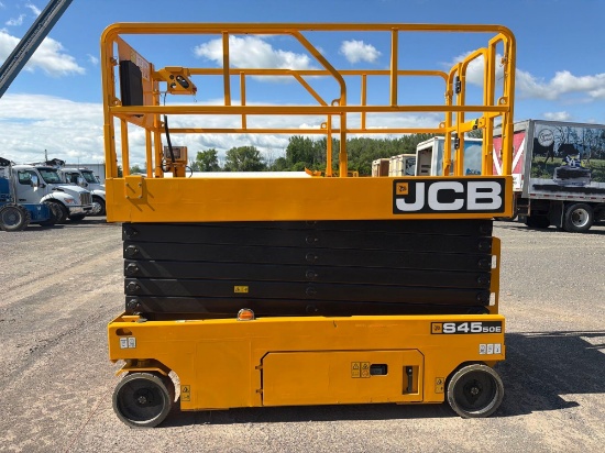 NEW JCB S4550E SCISSOR LIFT SN:5328103 electric powered, equipped with 45ft. Platform height, slide