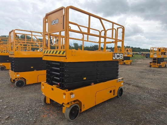 NEW JCB S4550E SCISSOR LIFT, SN:329402, electric powered, equipped with 45ft. Platform height, slide