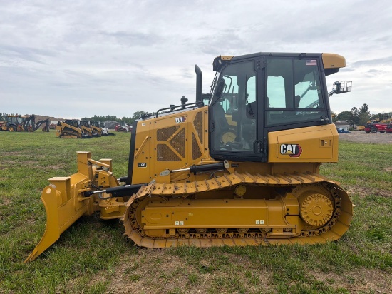 NEW UNUSED CAT D1LGP CRAWLER TRACTOR SN:5182 powered by Cat C3.6 diesel engine, equipped with EROPS,