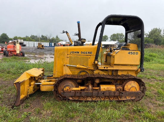 JOHN DEERE 450D CRAWLER TRACTOR SN:712023 powered by John Deere diesel engine, equipped with OROPS,