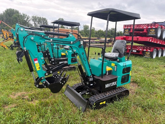 NEW CFG MH13RX HYDRAULIC EXCAVATOR SN:325005 powered by RATO gas engine, 13.5HP, equipped with Cab,