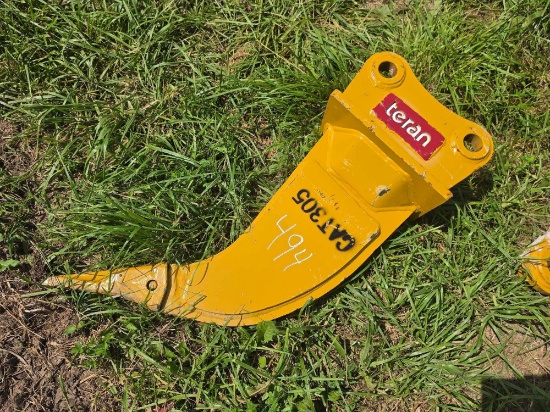NEW TERAN EXCAVATOR RIPPER for CAT 305.