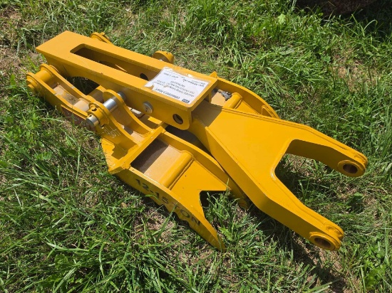 NEW TERAN 26IN. MANUAL EXCAVATOR THUMB for CAT 312/315 AND 12 - 15 TON EXCAVATORS.