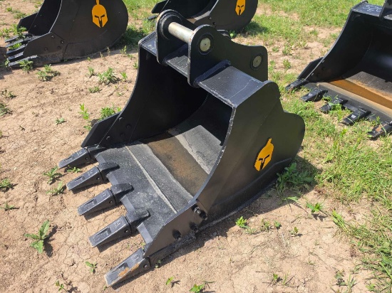 NEW TROJAN 42IN. DIGGING BUCKET EXCAVATOR BUCKET 65mm pins fits to: Cat 311/312/313/314 Kobelco 140,