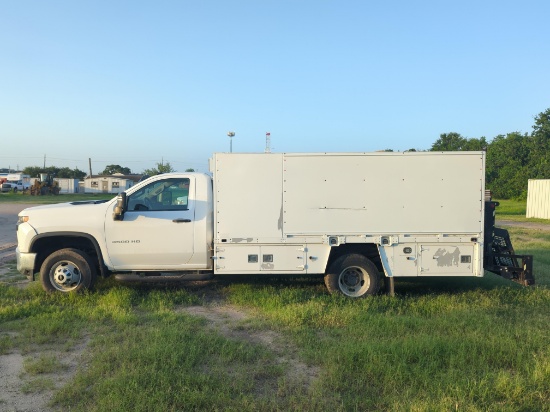 2021 CHEVY 3500HD UTILITY TRUCK VN:178501 powered by gas engine, equipped with automatic