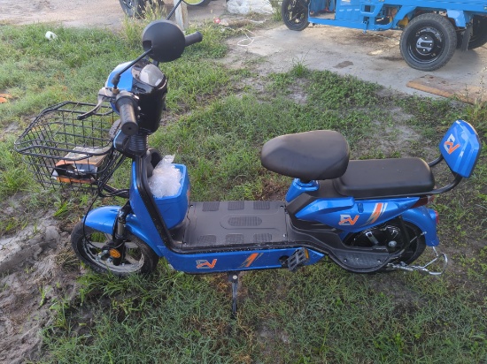 New Sdlanch Ev Two-Wheeled Recreational Vehicle
