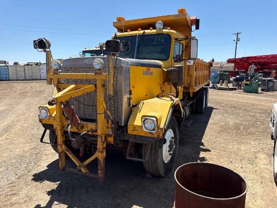 1983 VOLVO WHITE AUTOCAR D64F DUMP TRUCK VN:1WBRCCJD4DU094739 powered by Cummins diesel engine,