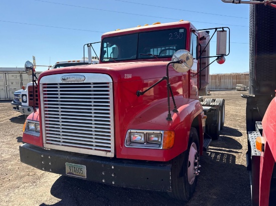 2000 FREIGHTLINER M915AF TRUCK TRACTOR VN:1FV70Y90YPF82665 powered by Cummins NTC diesel engine,