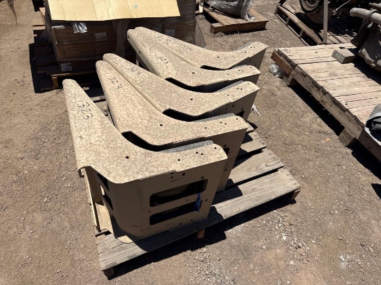 PALLET OF (5) VEHICLE SEATS SUPPORT EQUIPMENT