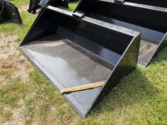 NEW 66IN. BUCKET W/BLADE SKID STEER ATTACHMENT