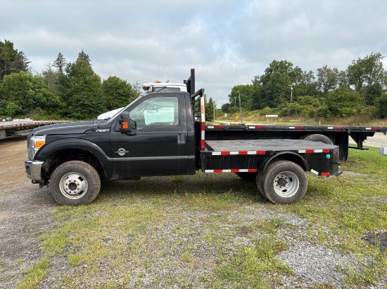 2015 FORD F350SD FLATBED TRUCK VN:1FDRF3HT9FED45654 4x4, powered by 6.7 Power stroke diesel engine,