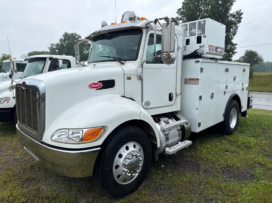 2018 PETERBILT PB337 SERVICE TRUCK VN:489228 powered by Paccar PX-7 diesel engine, equipped Allison