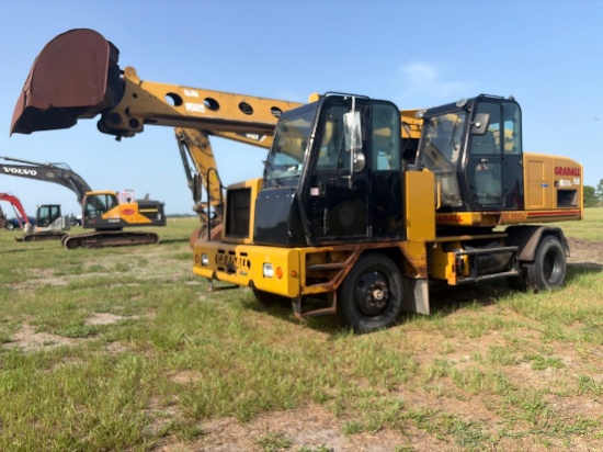 GRADALL XL3100 IV RUBBER TIRED EXCAVATOR SN:3120000289 4x4, powered by diesel engine, equipped with