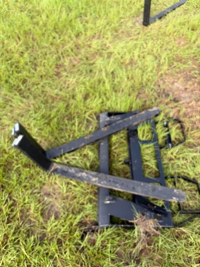 NEW AGT ISOCPF48-6600-FF 48IN. FORKS SKID STEER ATTACHMENT