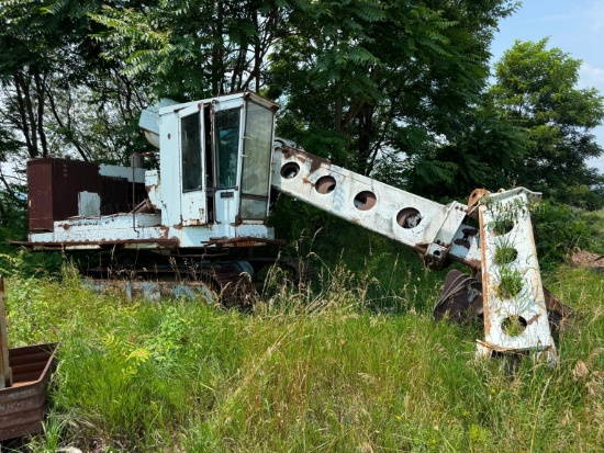 GRADALL G-880 HYDRAULIC EXCAVATOR powered by Detroit diesel engine(engine locked up), equipped with