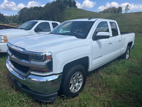 2019 CHEVY SILVERADO PICKUP TRUCK VN:172394 4x4, powered by gas engine, equipped with automatic