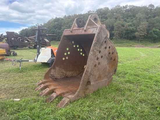 76IN. EXCAVATOR BUCKET for Hitachi 1200.