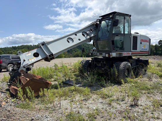 CAT XL4300 SERIES III RUBBER TIRED EXCAVATOR SN:4300000043 powered by Mercedes diesel engine,