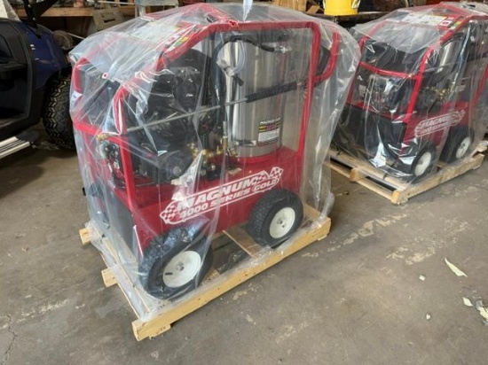 NEW EASY KLEEN MAGNUM GOLD PRESSURE WASHER powered by gas engine, equipped with 4000PSI, 12Volt,