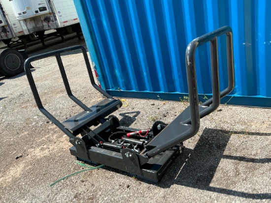 NEW WOLVERINE BSH-12-75D BALE SQUEEZE SKID STEER ATTACHMENT