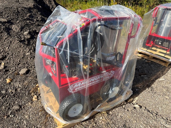 NEW EASY KLEEN MAGNUM GOLD PRESSURE WASHER powered by gas engine, equipped with 4000PSI, 12Volt,