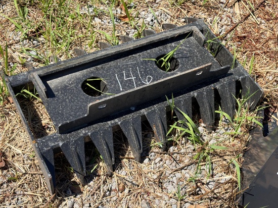 NEW UNIVERSAL ROOT RAKE MINI TRACK LOADER ATTACHMENT