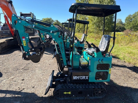 NEW CFG MH13RX HYDRAULIC EXCAVATOR SN:408060 powered by RATO gas engine, 13.5HP, equipped with Cab,