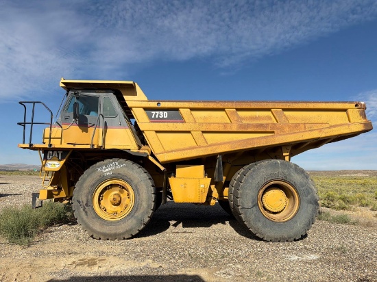 CAT 773D STRAIGHT FRAME HAUL TRUCK SN:7ER858 powered by Cat 3412E diesel engine, equipped with Cab,